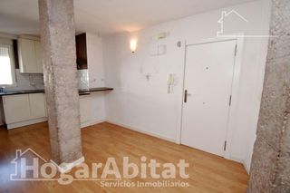 Piso en venta en Arrancapins en Valencia