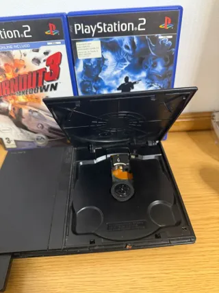 Consola PlayStation 2 Negra + 2 Juegos