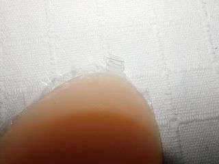 Sujetador de silicona adhesivo