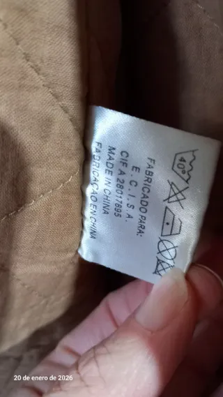 Abrigo largo beige mujer