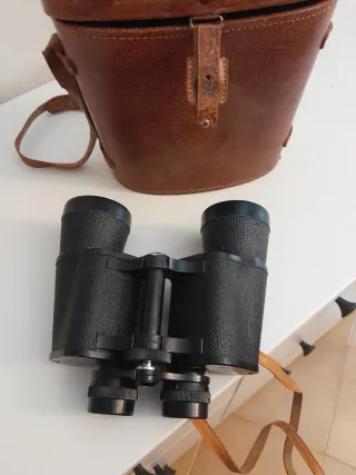 Prismáticos 12x50 con funda de cuero