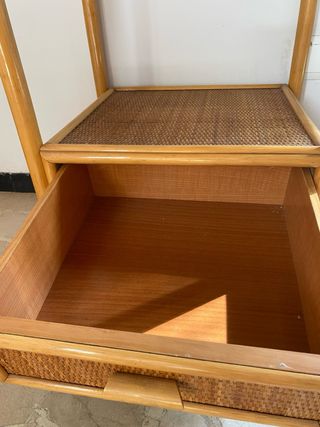 Mesa auxiliar vintage bambú y mimbre