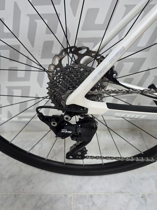 Bicicleta Scott Addict 25 Disc T-XS