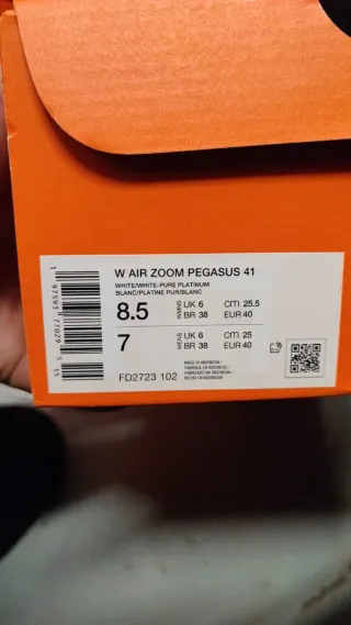 Nike Pegasus 40 Beige/Blanco