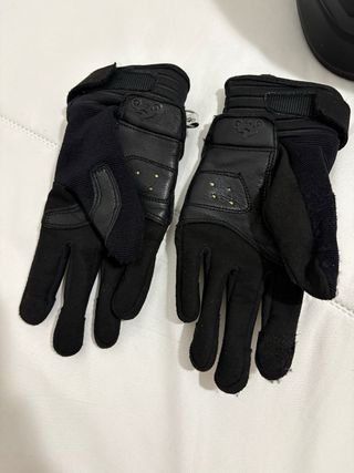 Casco Scorpion Exo 491 West Negro + guantes Hels