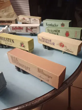 Modellini camion pubblicitari