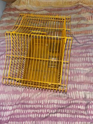 Jaula para pájaro pequeño, con comedero y bebedero