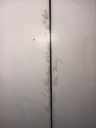 Tabla de surf 5'9 cola fish