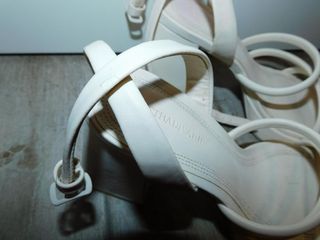 Tacones blancos plataforma tiras