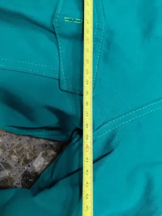 Mono de trabajo verde talla pequeña