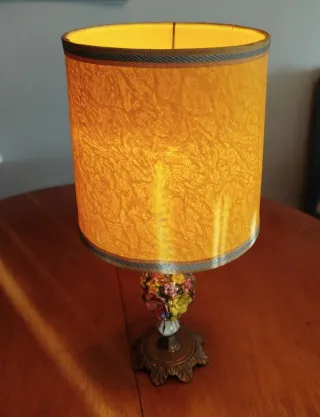 Lámpara de mesa vintage bronce