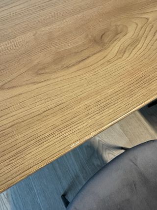 Mesa extensible y 4 sillas comedor