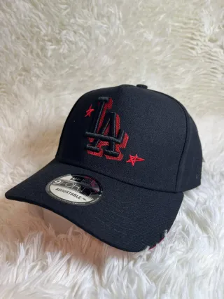 Gorra New Era 9Forty Ajustable Negra Roja