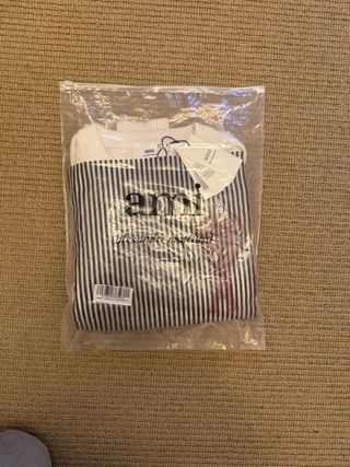 Jersey AMI Paris Corazón Rojo Talla M