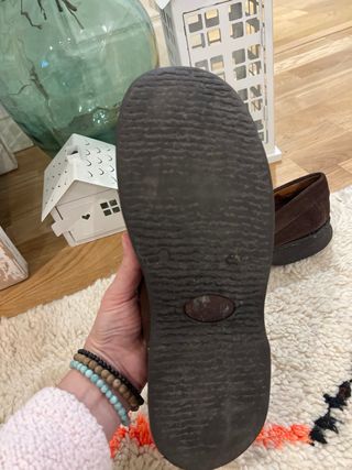 Zapatos de ante marrones