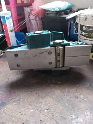 Cepillo carpintero Virutex