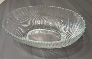 Ciotola centrotavola ovale in vetro