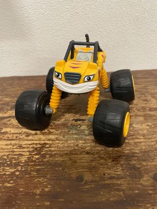 Blaze and The Monster Machines stripes 2015 mattel
