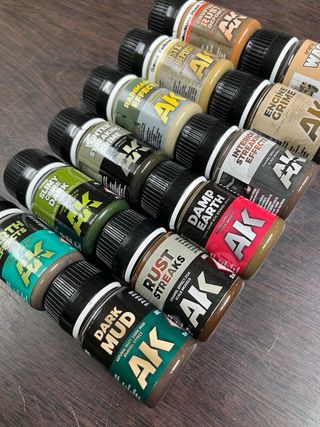 Prodotti AK Interactive per modellismo a scelta