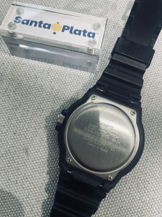 Reloj Casio Quartz MRW-200H Negro/Dorado