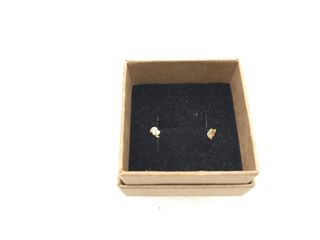 pendientes oro 18k con piedra