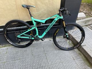 MTB Orbea Oiz M10 29 XL Carbono Doble Kashima Fox