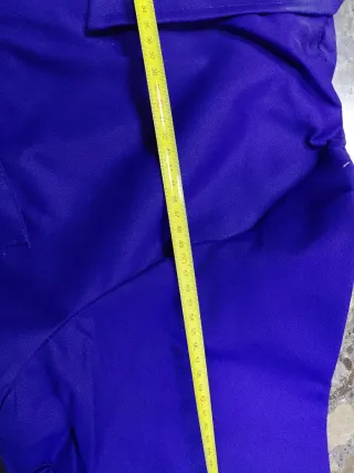 Mono de trabajo azul