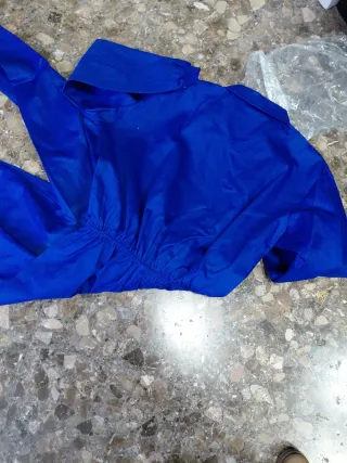 Mono de trabajo azul