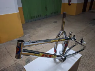 Quadro e Garfo BMX GT Interceptor Ano 94 Cromado