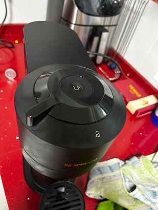 Cafetera Nespresso Negra Vertuo next C Matt