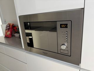 Microondas integrable Hotpoint Ariston