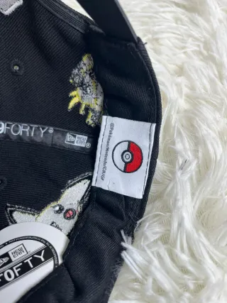 Gorra New Era 9Forty Pokémon Negra Ajustable