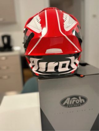 Casco Airoh Commander Red Gloss - Talla L