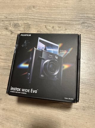 Fujifilm Instax Wide Evo Cámara Híbrida Negra