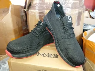 Zapatos de trabajo negros y rojos talla 46