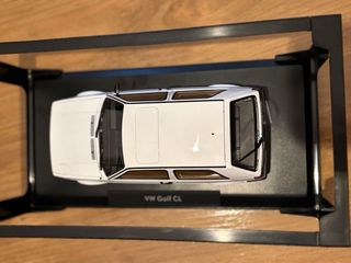 Maqueta Golf MK2 1:18 NOREV