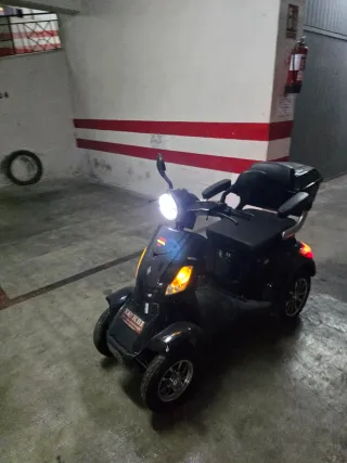 Veleco Faster Scooter Eléctrica 1000w lifepo4