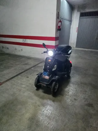 Veleco Faster Scooter Eléctrica 1000w lifepo4