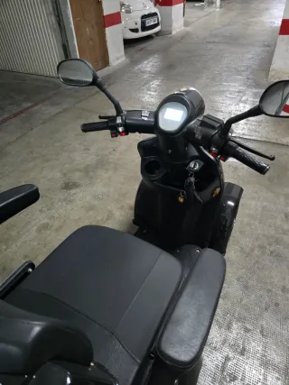 Veleco Faster Scooter Eléctrica 1000w lifepo4