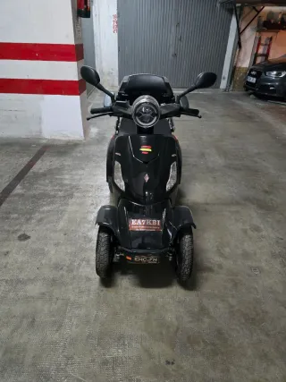 Veleco Faster Scooter Eléctrica 1000w lifepo4