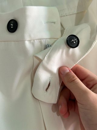 Pantalones de traje blancos