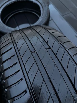 Neumáticos 205/50 R17 Michelin/Nexen