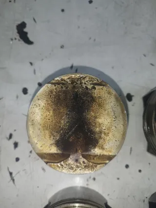 Pistones bmw M52B28 286S1