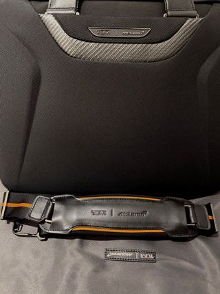 Maletín Tumi McLaren Negro Nuevo