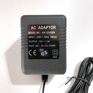 ALIMENTADOR 12V AC 1300mA 1.3A corriente alterna