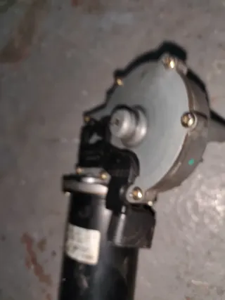 Motor limpiaparabrisas BMW 330d E46