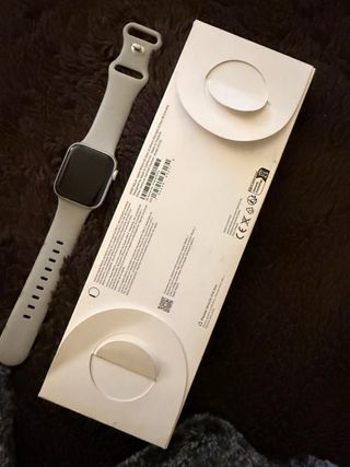 Apple Watch SE 40mm Plata