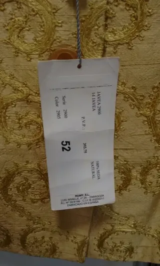 Traje de fiesta Romy dorado bordado