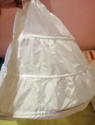 Cancán niña 55cm blanco