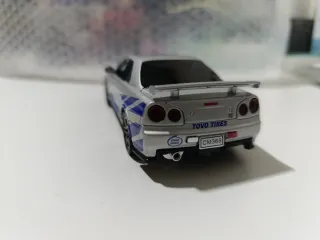 Miniatura Nissan Skyline GTR 1:32